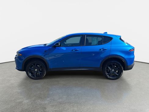 Used 2023 Dodge Hornet GT w/ GT Blacktop Package image 6