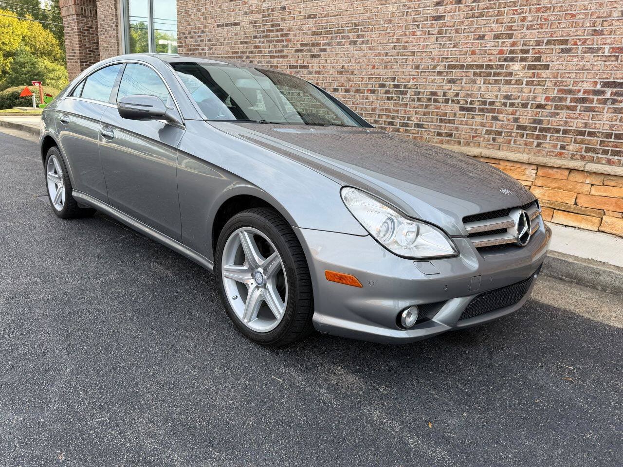 Used 2011 Mercedes-Benz CLS 550 image 7