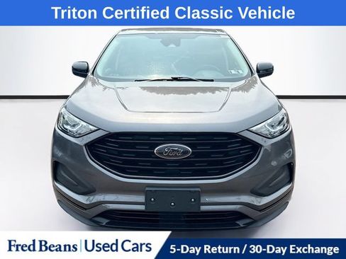 Used 2022 Ford Edge SE w/ Black Appearance Package AWD/4WD image 2