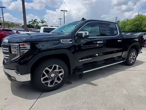 Used 2023 GMC Sierra 1500 SLT w/ SLT Premium Package image 6