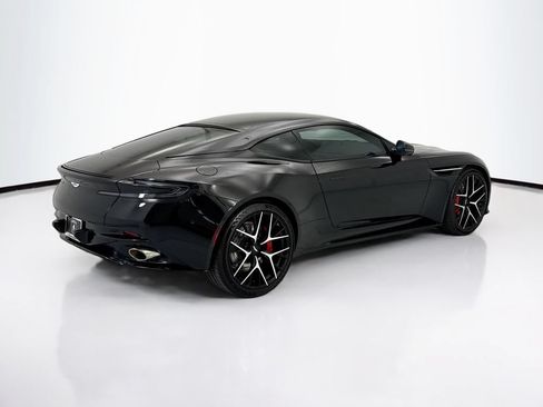 Used 2025 Aston Martin DB12 Coupe RWD image 5