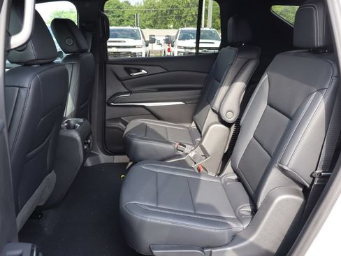 New 2027 Chevrolet Traverse LT w/ Driver Confidence Package AWD/4WD image 24