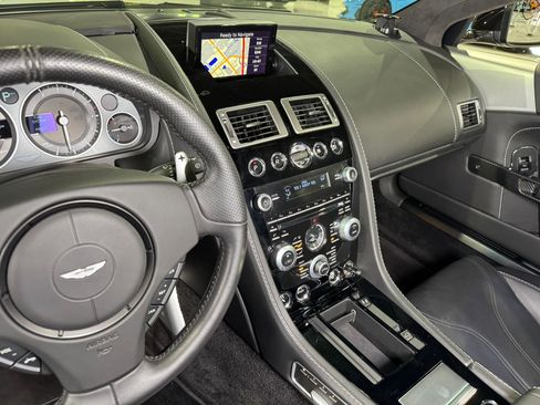 Used 2012 Aston Martin DBS Volante image 33