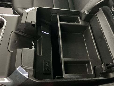 Used 2024 Chevrolet Silverado 2500 LTZ w/ LTZ Convenience Package image 28