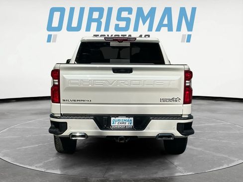 Used 2025 Chevrolet Silverado 1500 High Country w/ Technology Package AWD/4WD image 6