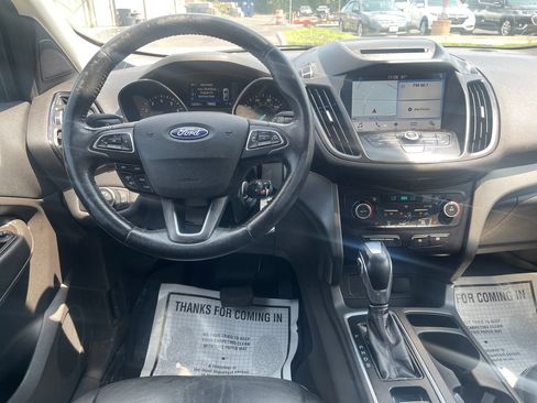 Used 2018 Ford Escape SEL AWD/4WD image 22