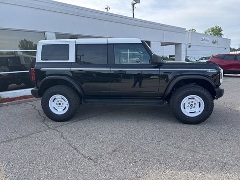 New 2026 Ford Bronco Heritage Edition AWD/4WD image 2