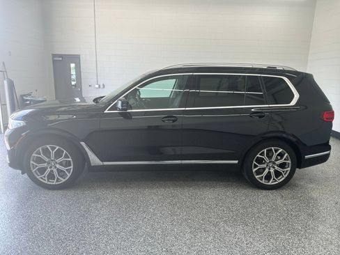 Used 2022 BMW X7 xDrive40i w/ Premium Package AWD/4WD image 6