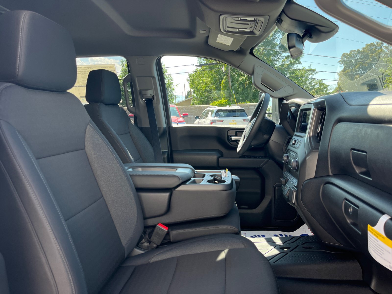 New 2026 Chevrolet Silverado 2500 Custom w/ Custom Value Package AWD/4WD image 19