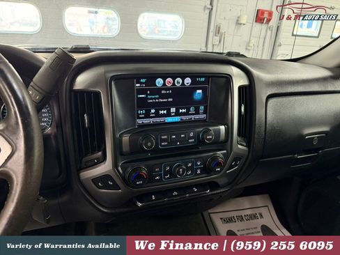 Used 2017 Chevrolet Silverado 1500 LT AWD/4WD image 19