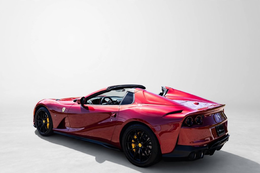 Certified 2022 Ferrari 812 GTS RWD image 8