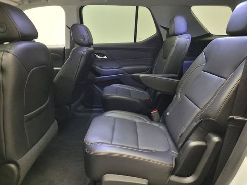 Used 2019 Chevrolet Traverse Premier w/ Driver Confidence II Package FWD image 18