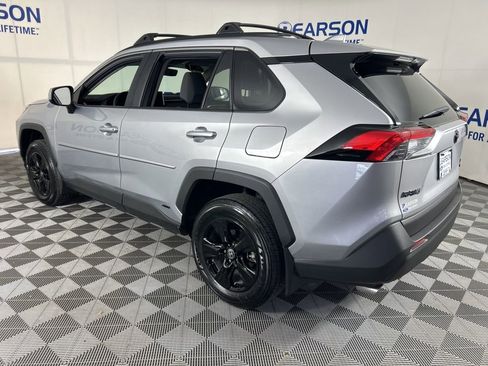 Used 2024 Toyota RAV4 XLE image 12