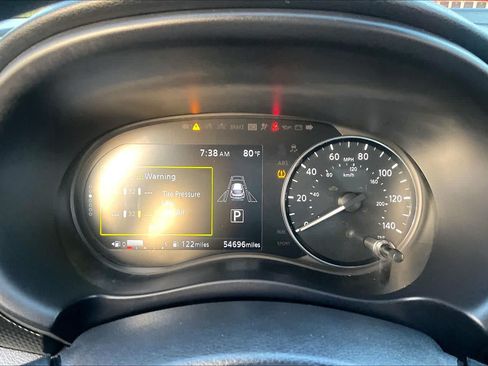 Used 2024 Nissan Kicks SV FWD image 25