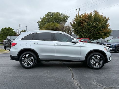 Used 2018 Mercedes-Benz GLC 300 image 7