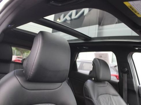 Used 2024 Kia Sportage X-Line w/ X-Line Premium Package AWD/4WD image 35