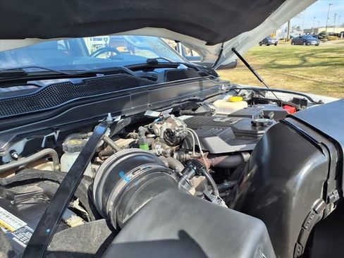 Used 2020 RAM 2500 Big Horn w/ Level 1 Equipment Group AWD/4WD image 13