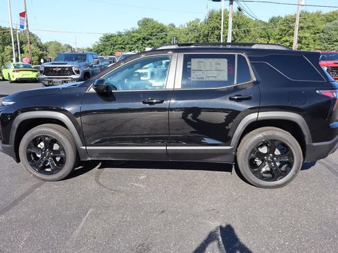 New 2027 Chevrolet Equinox LT w/ Midnight Edition FWD image 24