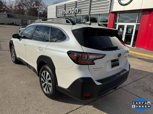 Used 2024 Subaru Outback Premium image 17