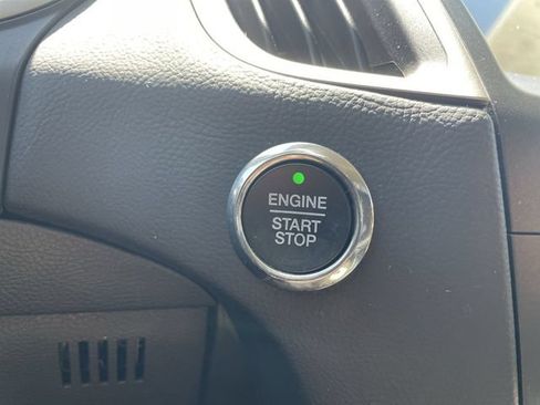 Used 2020 Ford Edge SEL w/ Convenience Package FWD image 17