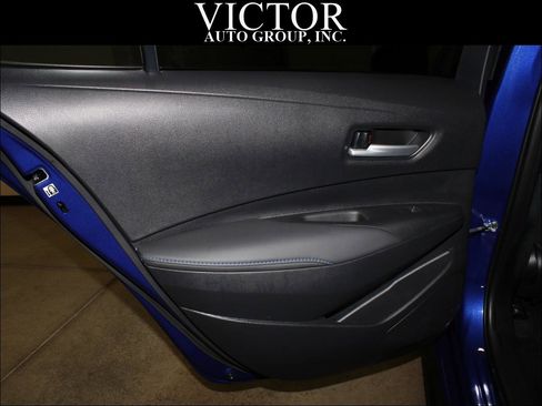 Used 2020 Toyota Corolla SE FWD image 24