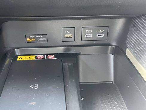 Used 2026 Toyota Camry SE w/ Convenience Package FWD image 30