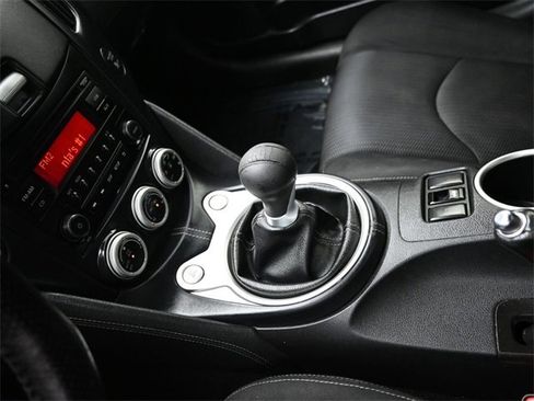 Used 2020 Nissan 370Z Touring w/ Aerodynamics Package image 15