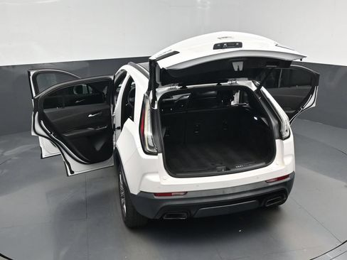 Used 2019 Cadillac XT4 Sport w/ Cold Weather Package FWD image 30