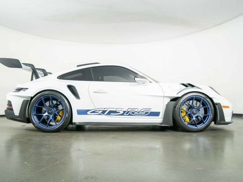 Used 2024 Porsche 911 GT3 RS w/ Weissach Package RWD image 8