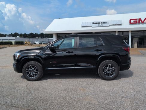 New 2026 GMC Terrain AT4 AWD/4WD image 2