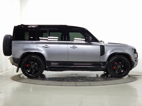 Used 2022 Land Rover Defender 110 X image 8