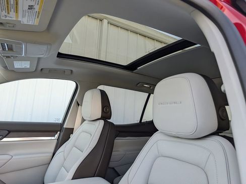 New 2026 GMC Terrain Denali w/ LPO, Floor Liner Package AWD/4WD image 25