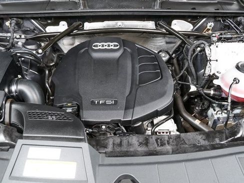Used 2018 Audi Q5 Prestige image 34