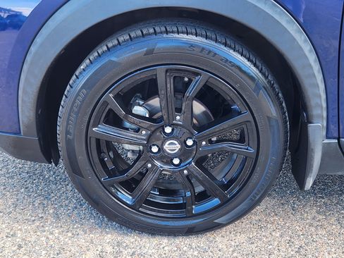 Used 2020 Nissan Kicks SR w/ SR Premium Package FWD image 7