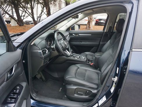 Used 2020 MAZDA CX-5 Touring FWD image 2