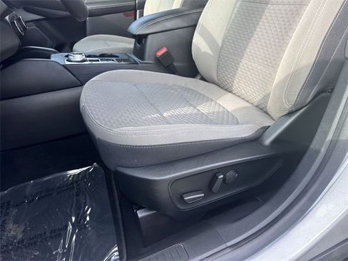Used 2022 Ford Escape SE w/ Convenience Package image 12
