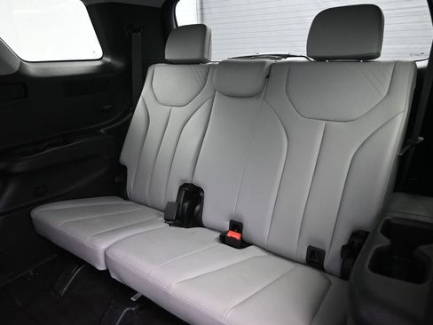Certified 2024 Hyundai Palisade SEL AWD/4WD image 27