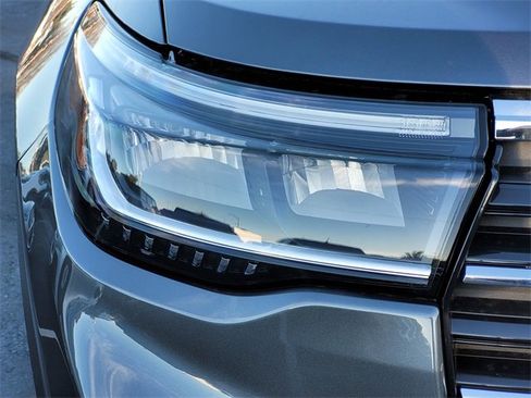 New 2026 Ford Explorer Active image 10