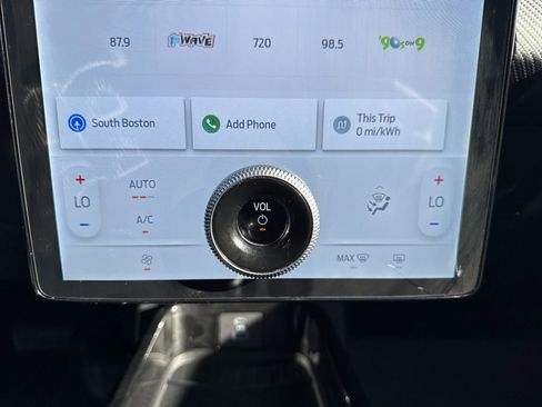 Certified 2024 Ford Mustang Mach-E Select image 32