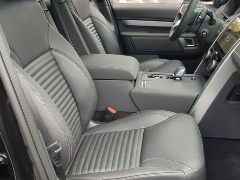 New 2026 Land Rover Discovery Dynamic SE AWD/4WD image 24