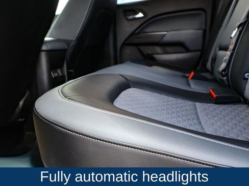 Used 2018 Chevrolet Colorado Z71 image 13