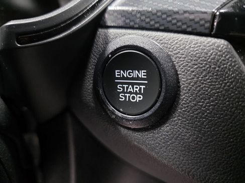 Used 2023 Ford Escape ST-Line Select AWD/4WD image 17