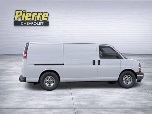 New 2026 Chevrolet Express 2500 w/ Driver Convenience Package RWD image 5