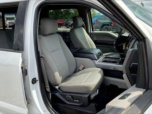 Used 2017 Ford F150 XLT w/ Equipment Group 302A Luxury image 7