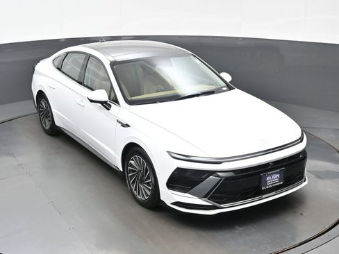 Certified 2026 Hyundai Sonata Limited FWD image 41