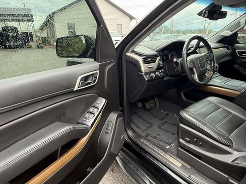 Used 2020 GMC Yukon Denali image 18