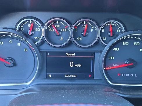 Used 2020 Chevrolet Silverado 1500 LT w/ All-Star Edition image 21