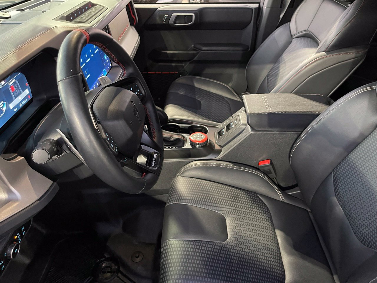 Used 2024 Ford Bronco Raptor AWD/4WD image 20