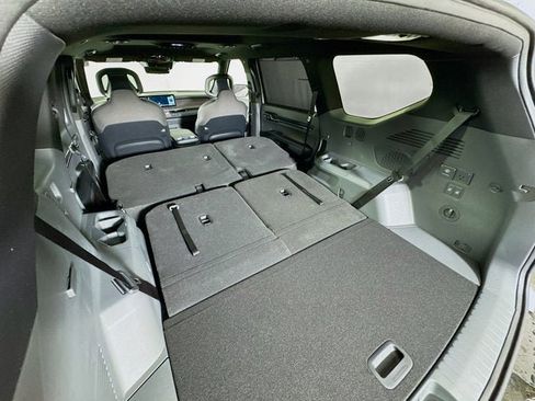 New 2026 Kia EV9 Land w/ Nightfall Edition Package image 38