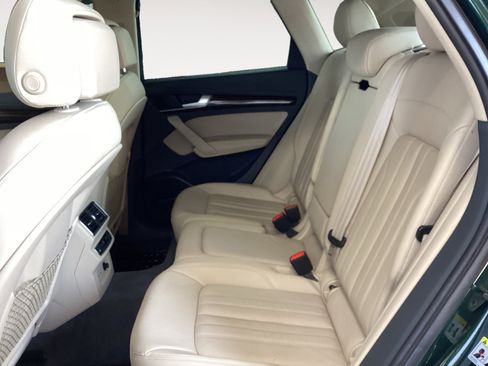 Used 2019 Audi Q5 Prestige w/ Prestige Package AWD/4WD image 13